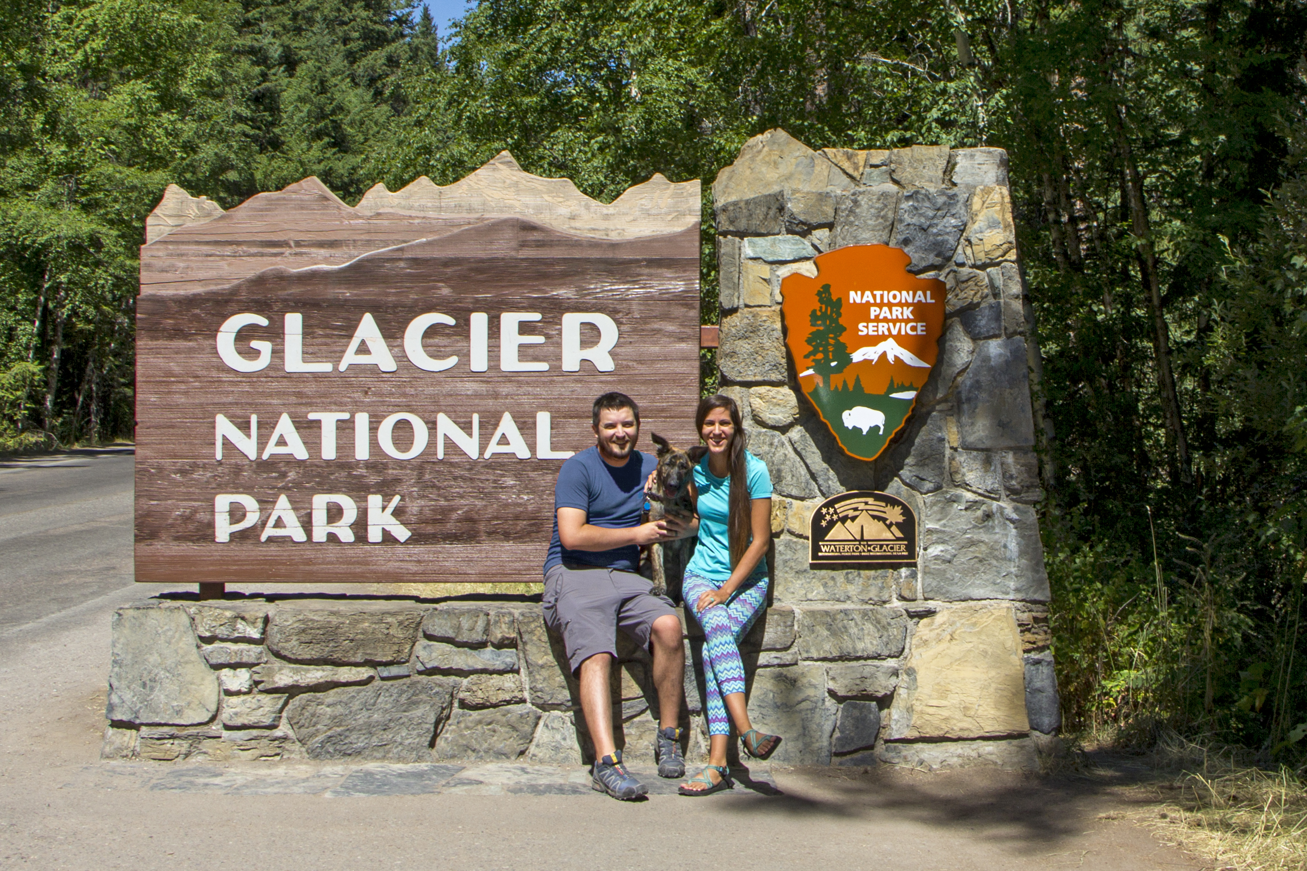Glacier Sign w Blue Shirt