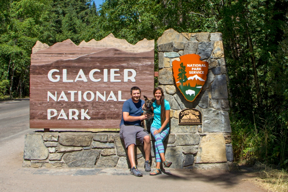 Glacier Sign w Blue Shirt